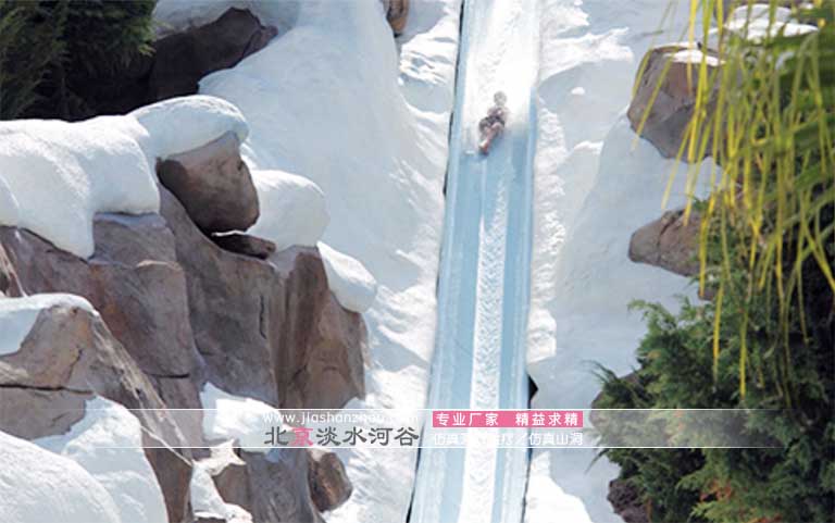大型人造仿真雪山是怎么制作的為什么設計制作的廠家少