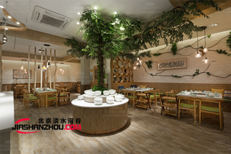 上海海底撈黑橡樹仿真樹實現把樹搬進餐廳別有一番風情